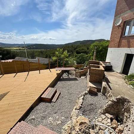 A 12, Piscine, Bbq, Calme Et Cafe Face Montagne *